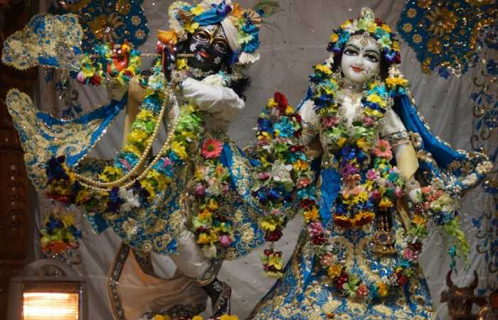 Iskcon Temple Noida Photos(1)