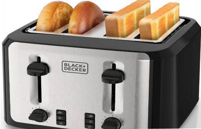 BLACK+DECKER 4-Slice Toaster with Extra-Wide Slots, Black_Silver, TR7847-1BD