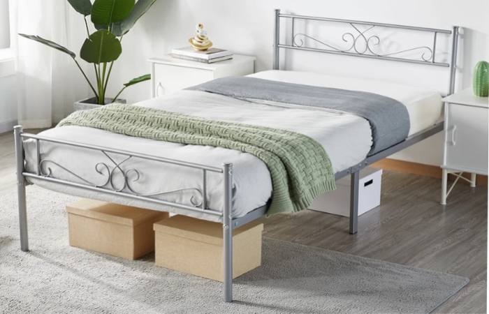 Topeakmart Metal Twin Bed Frame Slatted Bed Base with Headboard and Footboard, White