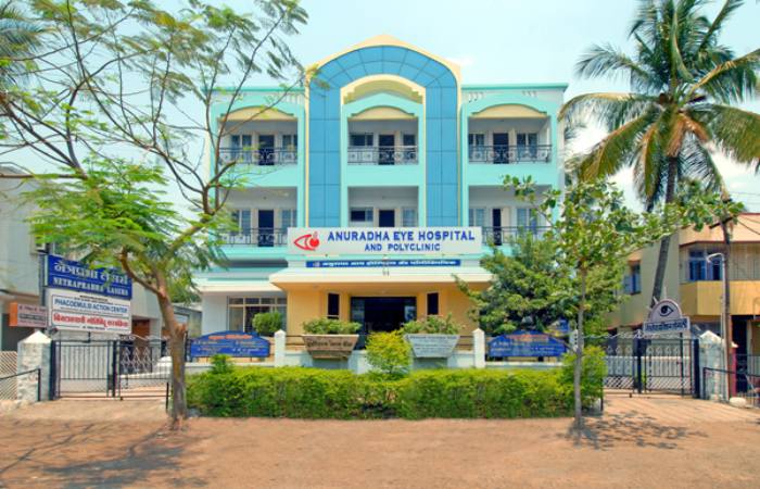 Anuradha Eye Hospital in Vishrambag, Sangli